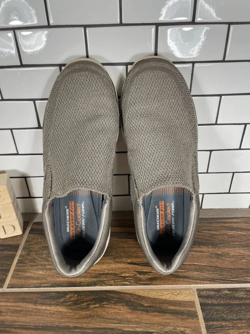 Skechers Expected Gomel Shoes Mens Size 13 Taupe Relaxed Fit Slip On Loafer
